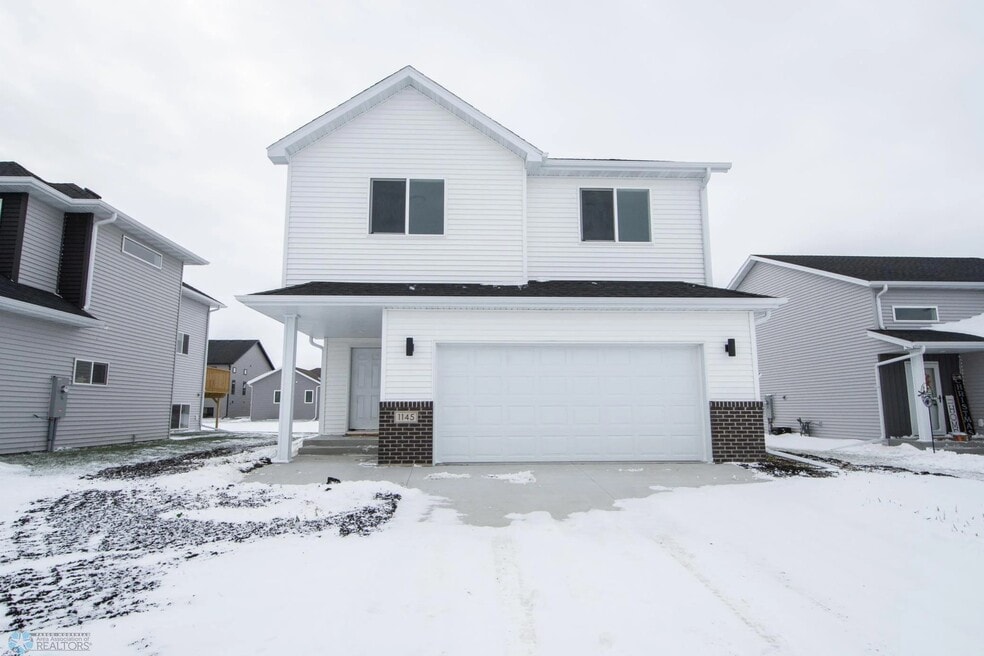 1145 Exterior Front.jpg