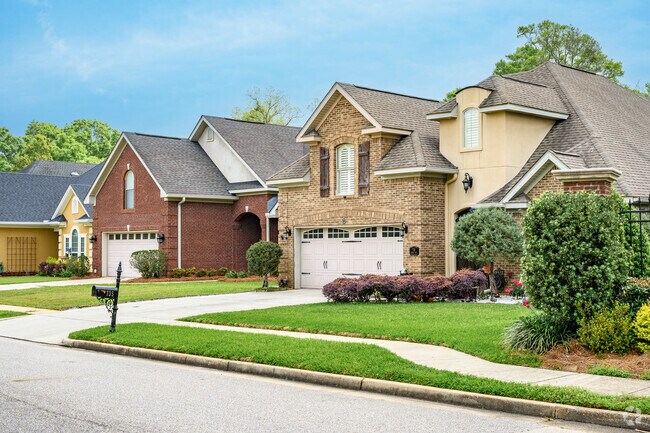 The Greenwich Hills neighborhood is a growing community with new and beautiful homes.