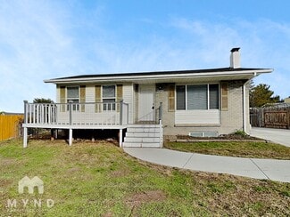 4943 S Farah Dr, Kearns, UT 84118