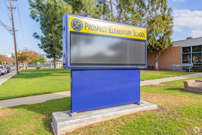 Prospect Elementary School is a good school to meet new friends.