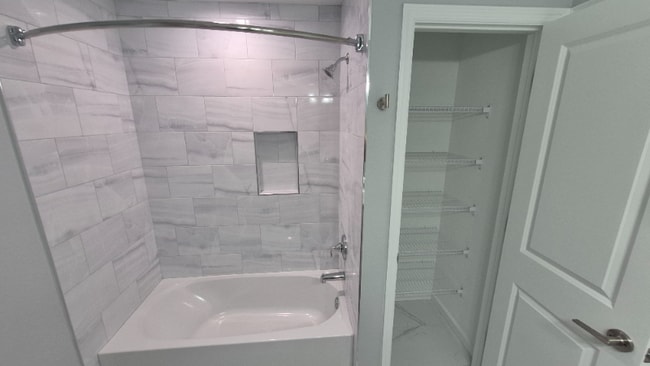 661 Myra Ln NW, Port Charlotte, FL 33948 - photo 5