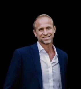 Elliott Grozan
