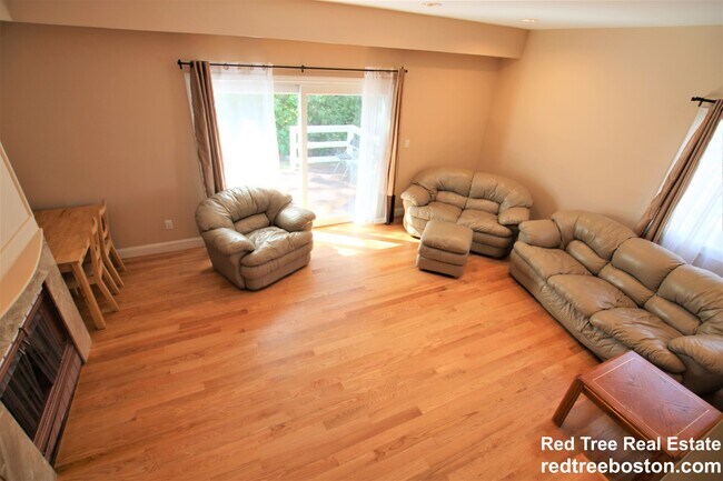 50 Undine Rd, Brighton, MA 02135 - photo 4