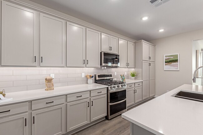 8224 N 174th Ln, Waddell, AZ 85355 - photo 6