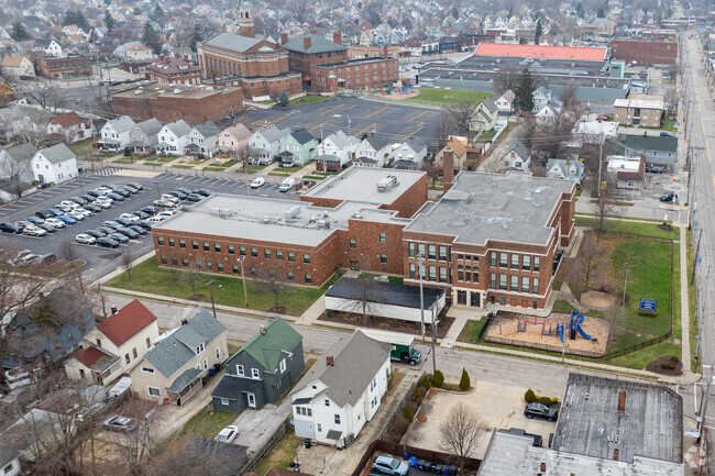 Aerial view of Constellation Schools: Old Brooklyn Community Middle School front entrance.