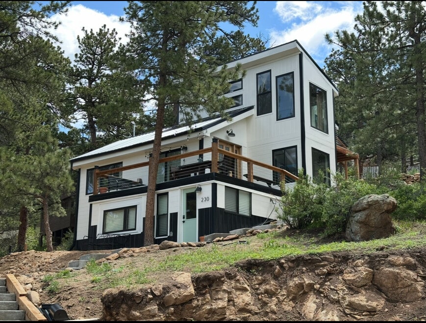 230 Cyteworth Rd unit Main House, Estes Park, CO 80517 - photo 1