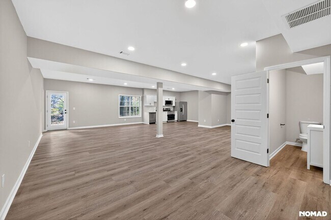 1590 Highland Farm Dr, Suwanee, GA 30024 - photo 7