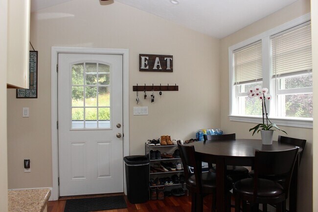 315 Franklin St unit 1, Braintree, MA 02184 - photo 5