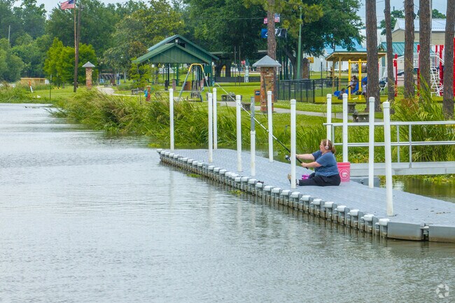 Lockport Heights locals have the benefit of catching dinner in the nearby bayou.