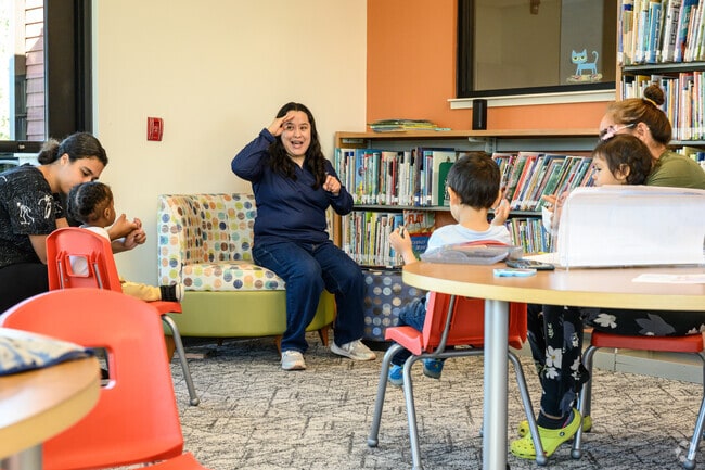 The Pierre Moran Branch of Elkhart Public Library offers weekly storytimes and bilingual events.