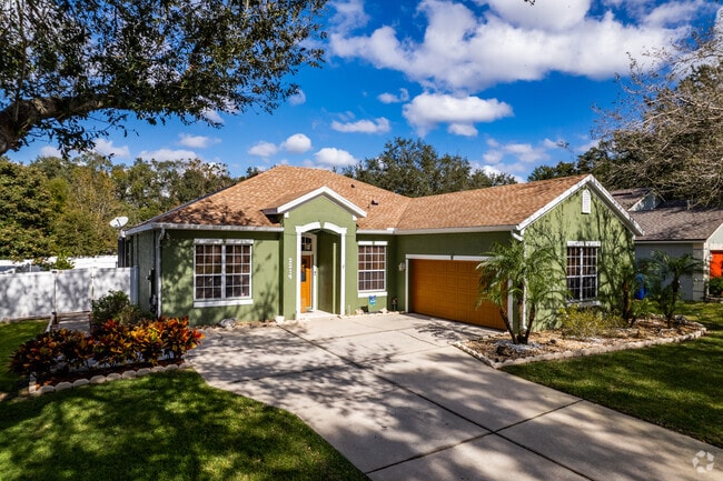 Many Prairie Lake homes are of unique colors and design.