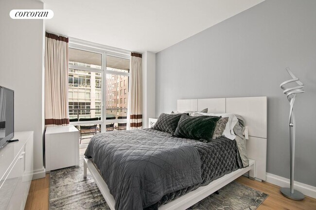 Element, New York, NY 10019 - photo 4