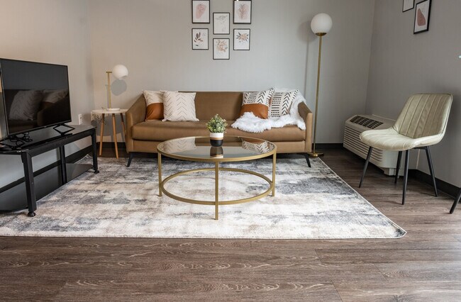 2301 Ingersoll Ave unit ID1058298P, Des Moines, IA 50312 - photo 5