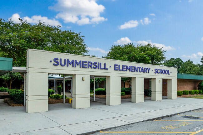 Summersill Elementary School serves over 500 students.