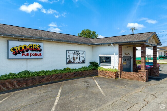 Stooges Pub and Grub is just down the street from Bradfield Farms.