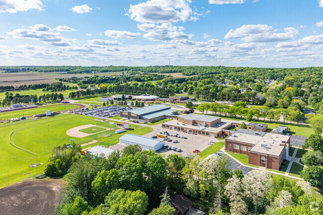 Oregon Junior/High School is about 5 miles from Mount Morris.