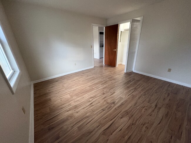 26 Hadley Rd unit 28, Sunderland, MA 01375 - photo 7