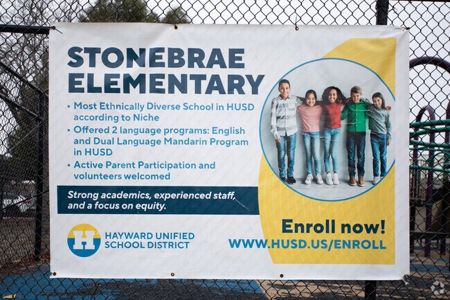 Stonebrae Elementary School in Hayward offers course in Mandarin.
