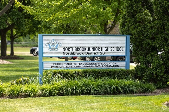 Northbrook Junior High School in Northbrook