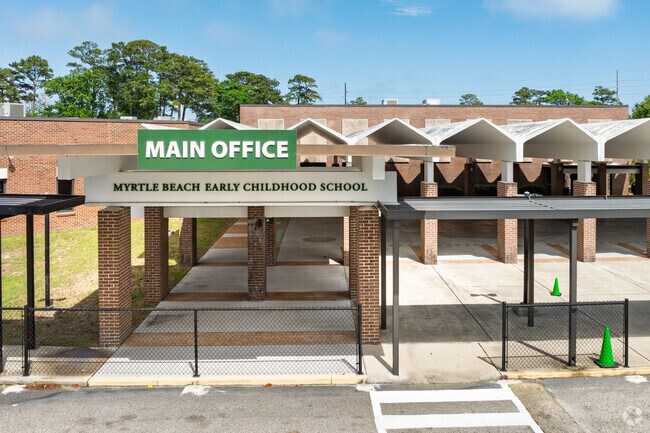 The front entrance of Myrtle Beach Early Childhood School welcomes students daily.