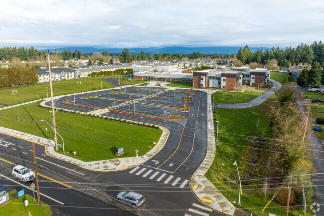 Walnut Grove Elementary Minnehaha is on NE 72nd Ave. and NE 63rd St., Vancouver, WA.