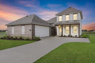 304 Sweet Harvest Rd, Youngsville, LA 70592