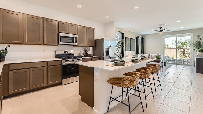 5062 S 234th Ln unit 36033205, Buckeye, AZ 85326 - photo 5