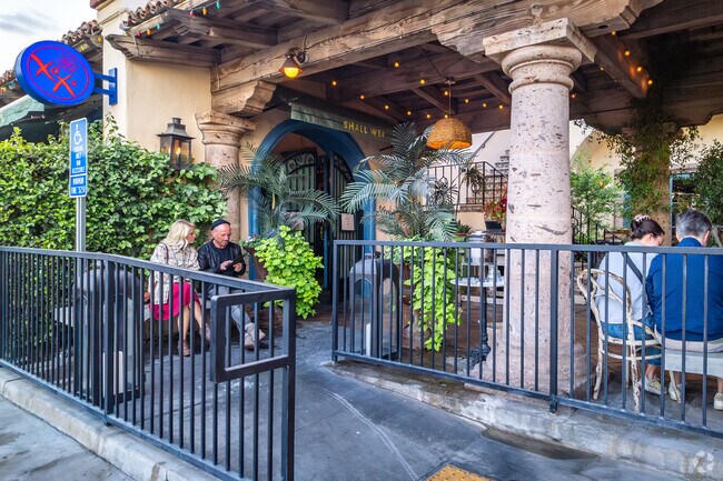 Make a reservation for two at the chic Bar Cecil in Tahquitz River Estates.