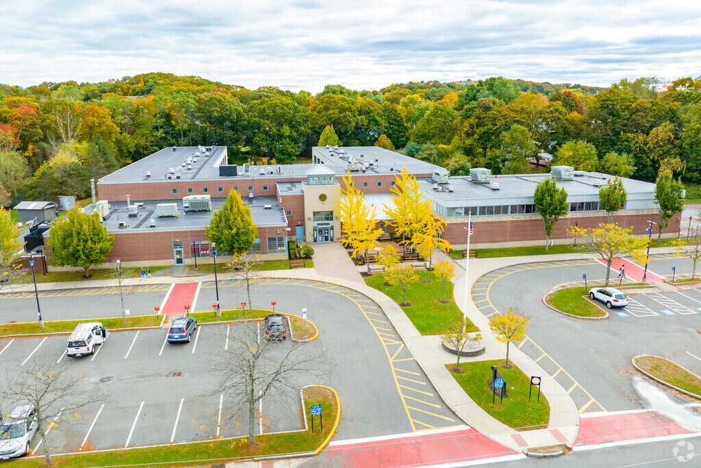 Aerial of Veterans Memorial Elementary
