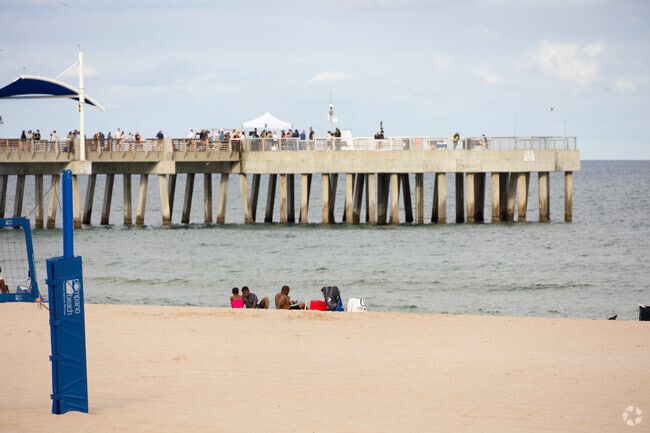 Family Fisher Pier is perfect for the fishing enthusiastic in the area of Pompano Beach.