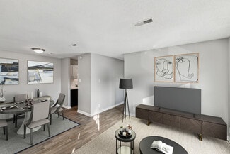 137 W Concord Dr, Clarksville, TN 37042