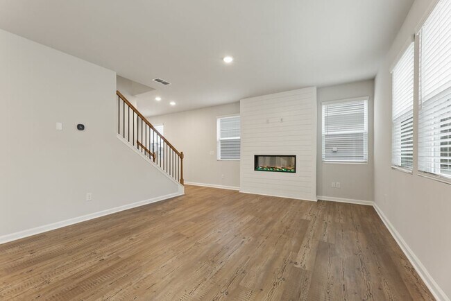 5108 Union Heights Way unit 36581550, Flowery Branch, GA 30542 - photo 7