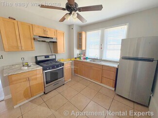 196 Sherman St Unit 3, Cambridge, MA 02140