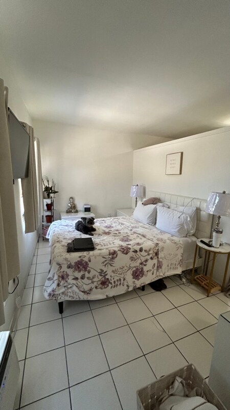 384 Minorca Ave unit 7, Coral Gables, FL 33134 - photo 5