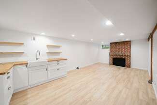 7431 N Washburne Ave Unit 7431 N Washurne Basement, Portland, OR 97217