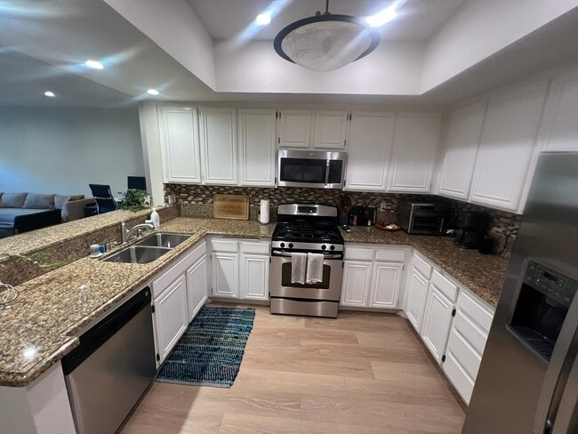 8180 Manitoba St unit 116, Playa Del Rey, CA 90293 - photo 7