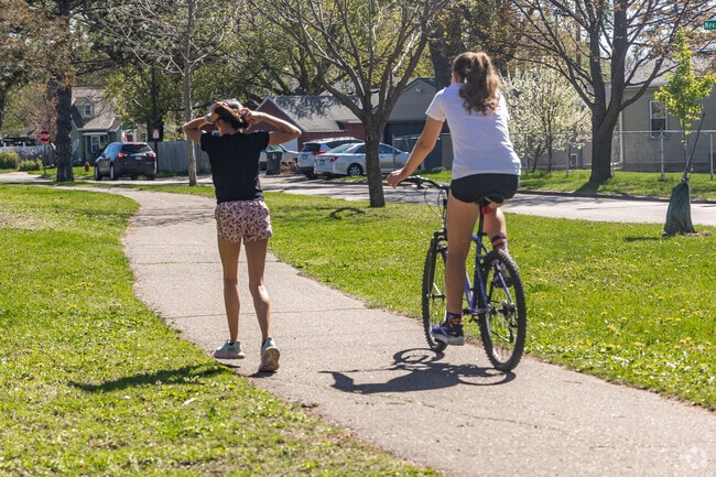 Furness Park offers quiet walking and biking paths north of Hazel Park in St. Paul.