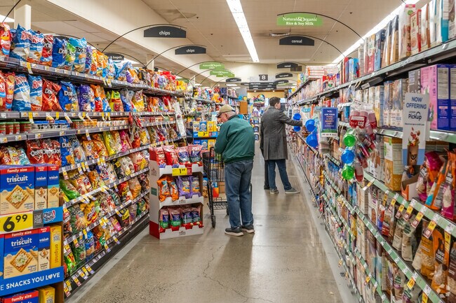 Residents of Viewpoint have convenient access to nearby grocery stores.