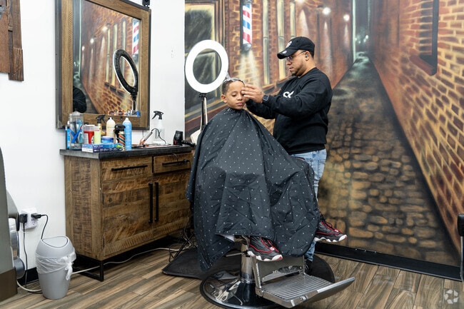 In the Cut Barbershop is a premier Barbershop providing stellar haircuts in Mission Hill.