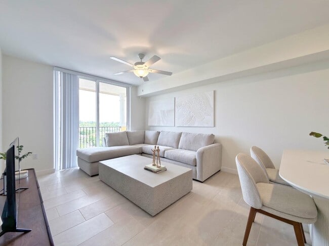 11013 SW 5th St unit C2, Miami, FL 33174 - photo 4