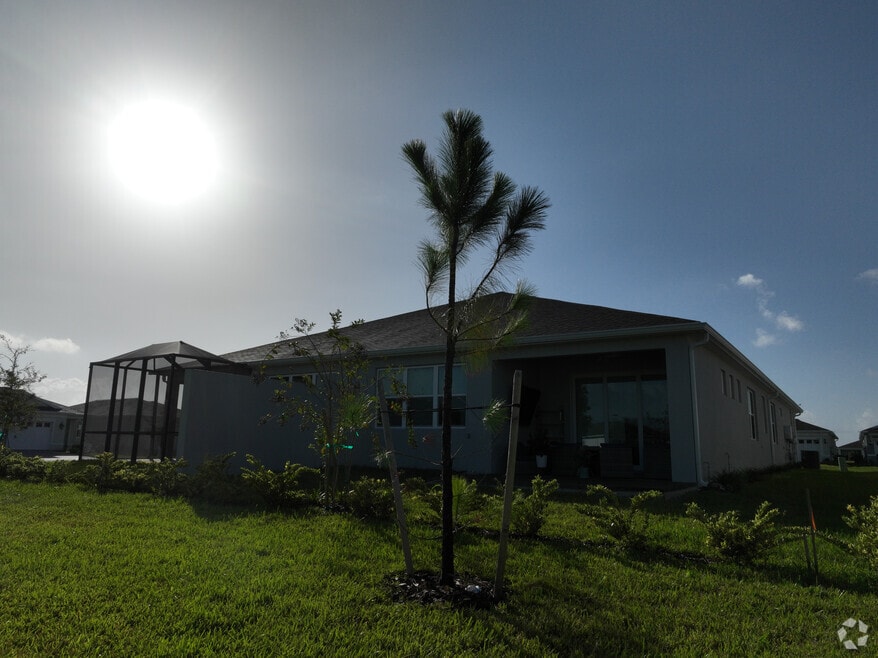 8967 Splashing Dr, Melbourne, FL 32940 - photo 2