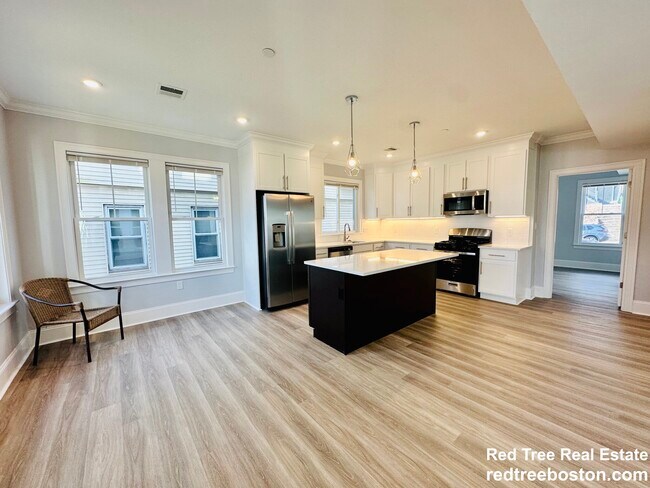 100 Brooks St unit 1, Boston, MA 02128 - photo 3