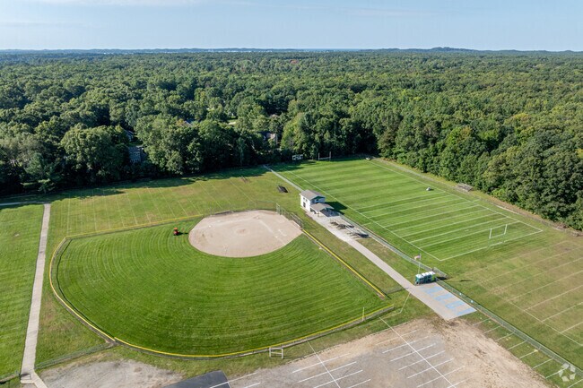 Reeths-Puffer Middle School is a public school located in Muskegon, Michigan.