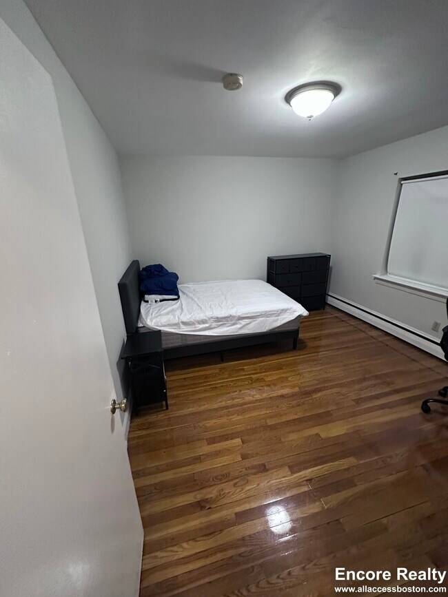 67 Chiswick Rd unit 12, Brighton, MA 02135 - photo 4