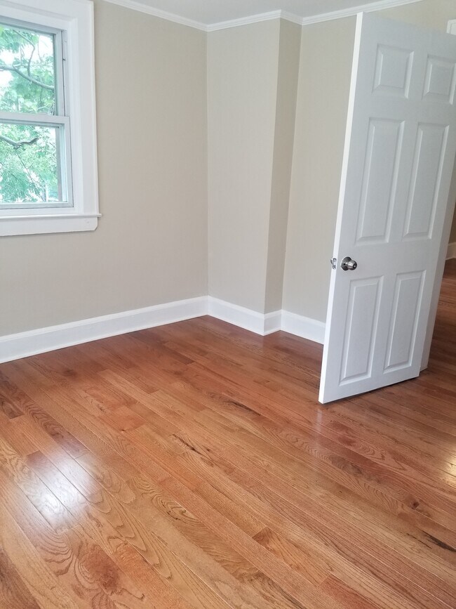 108 Park Ave unit 2, White Plains, NY 10603 - photo 6