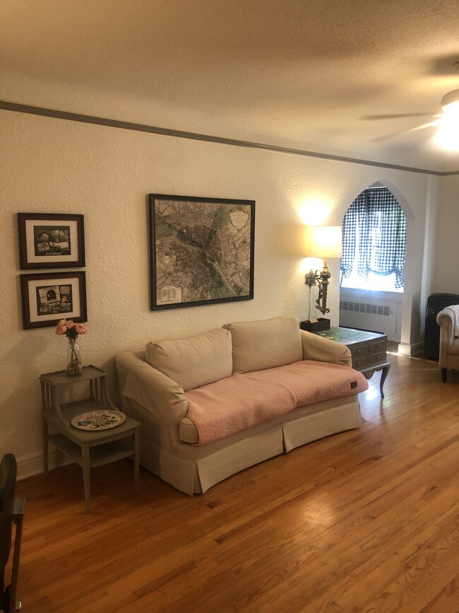 1060 N Washington St Unit 305, Denver, CO 80203
