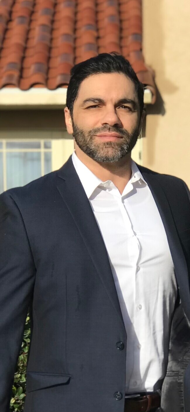 Agent Photo