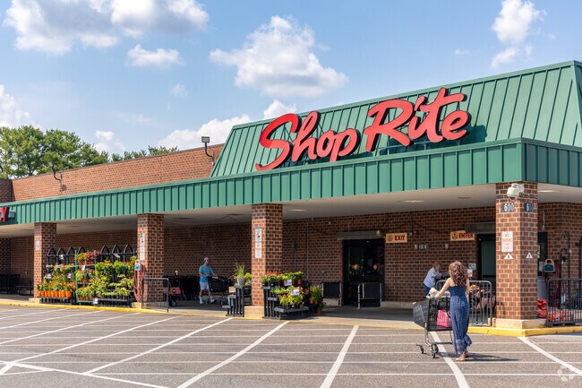 Find all of your grocery needs at the Shoprite on Landis Ave, minutes from Mizpah.