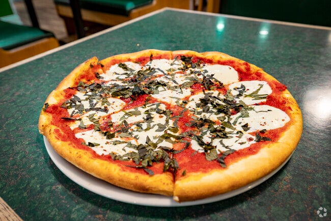 Tony's Pizza near South Manassas serves up fresh pizzas to hungry residents.