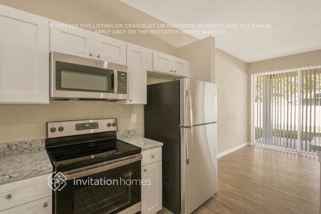 12720 Bramfield Dr, Riverview, FL 33579 - photo 7